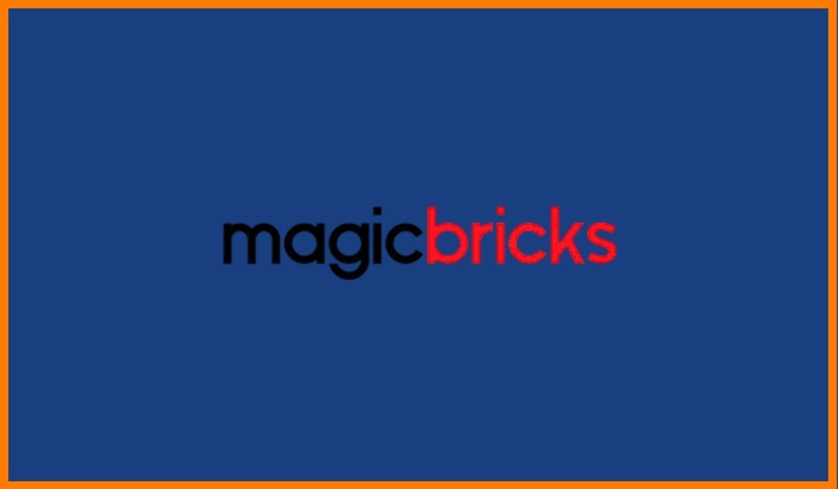 How does Cross-Border King increase overseas customer conversion rates using WhatsApp group messaging tags?